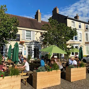 Inn The George