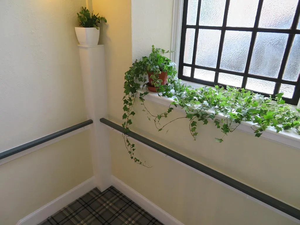 Duthus Lodge Guest House Edinburgh