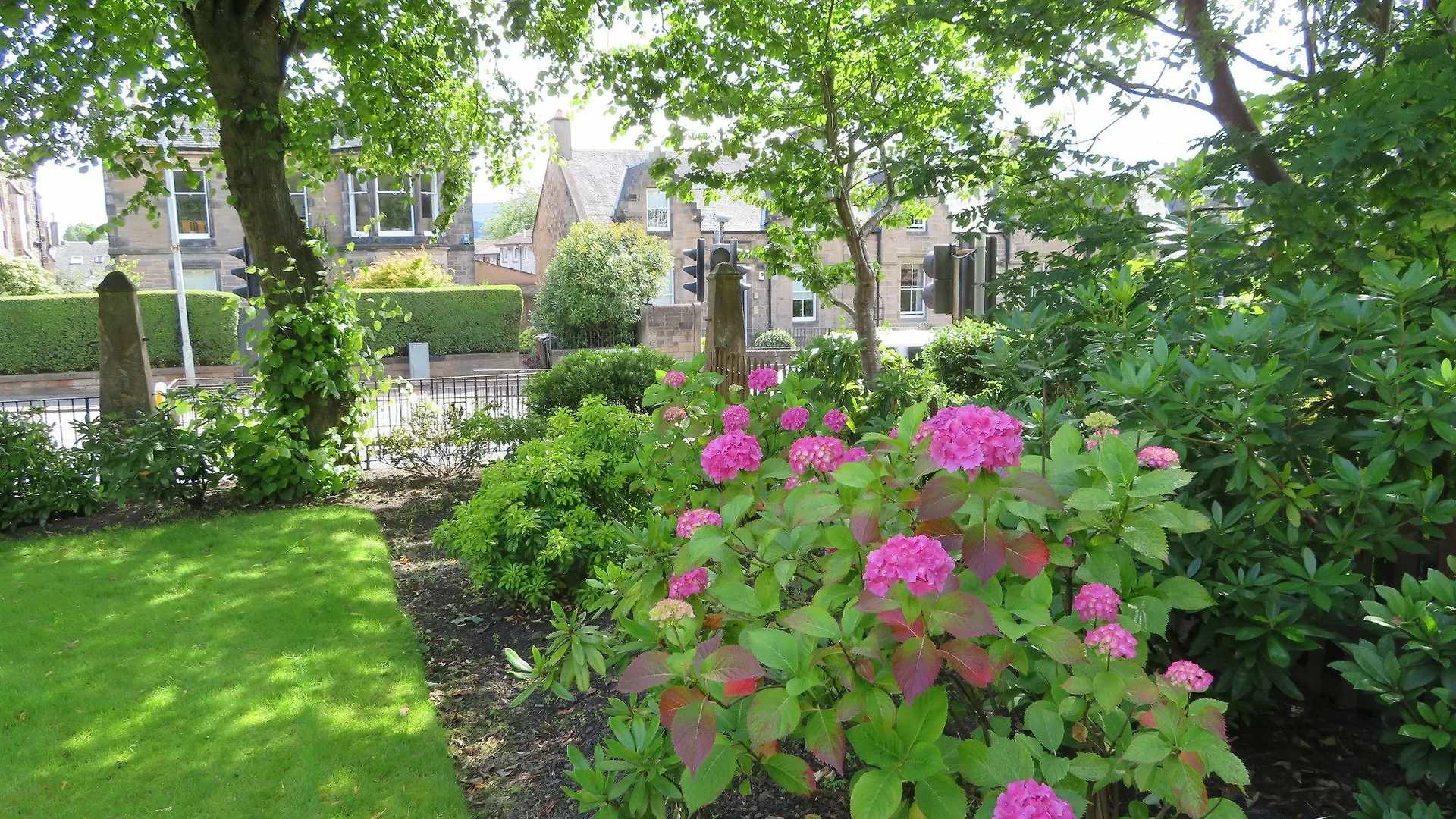 Duthus Lodge Guest House Edinburgh